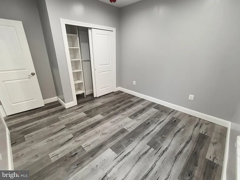 700 N Marshall St #8-C2 — Photo 12