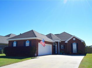 315 Country Club Dr, Wetumpka, AL 36092