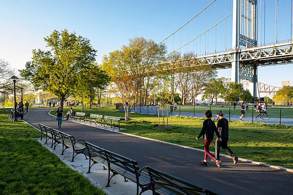 Rented by Skyhigh Realty NYC LLC | media 32