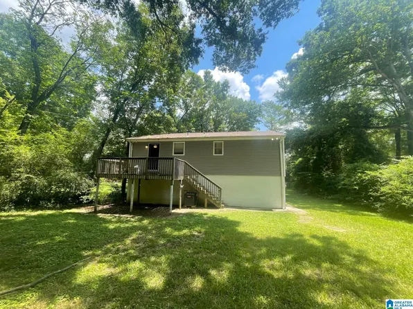 7322 Cavern Rd, Trussville, AL 35173