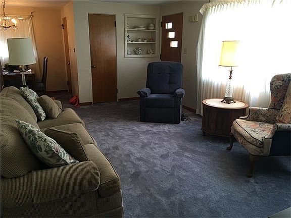 3rd image of 159 Mary Ann Dr