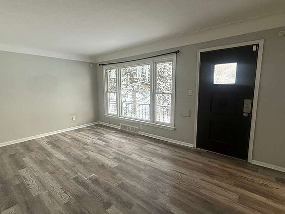 5th image of 700 Trebisky Rd