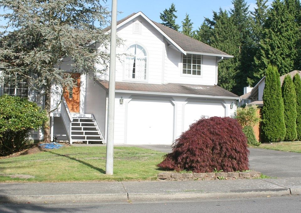 1st image of 9226 15th St SE