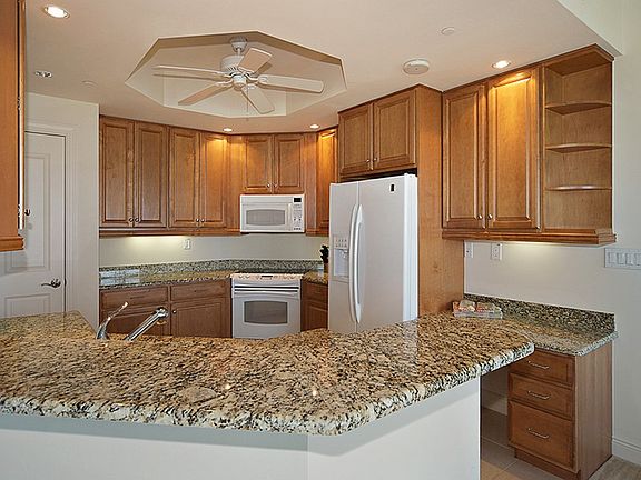 4th image of 4192 Bay Beach Ln Unit 854