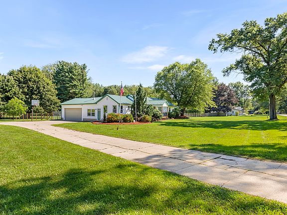 2nd image of 3155 Watkins Rd