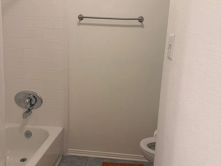 1308 Rosewood Trl — Photo 15