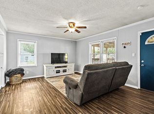 6105 Everett Ave, Kansas City, KS 66102