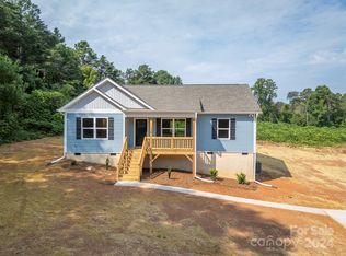 139 Forest Lake Rd, Forest City, NC 28043