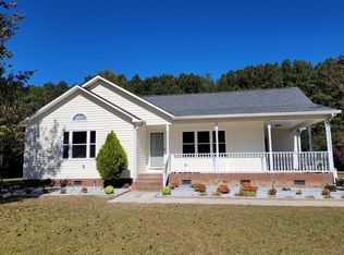 124 Forest Ridge Dr, Willow Spring, NC 27592