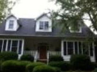 303 Millwood Rd, Abbeville, SC 29620