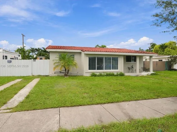 9625 Dominican Dr, Cutler Bay, FL 33189