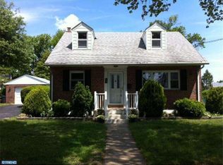 321 Nicholson Rd, Ridley Park, PA 19078