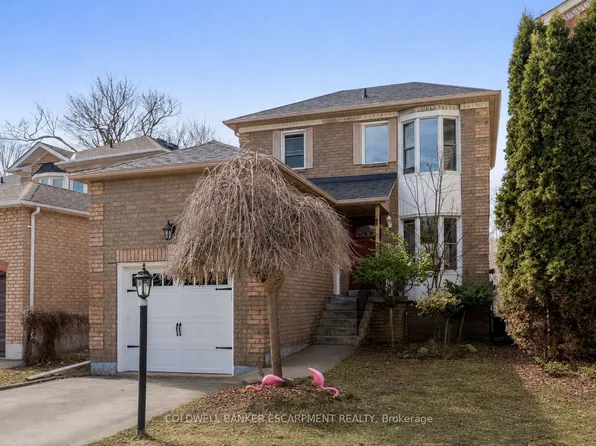 222 Churchill Rd N, Halton Hills, ON L7J 2J2