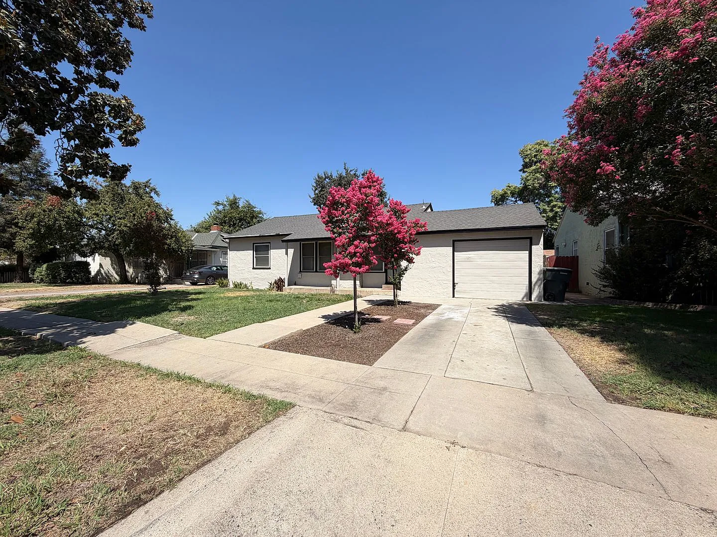73 E. Fedora Avenue — Photo 2