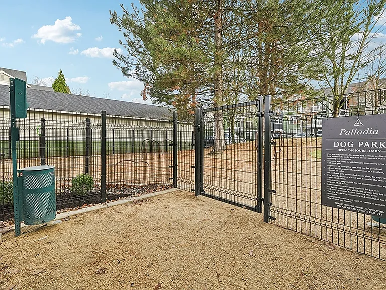 Palladia - Dog Park