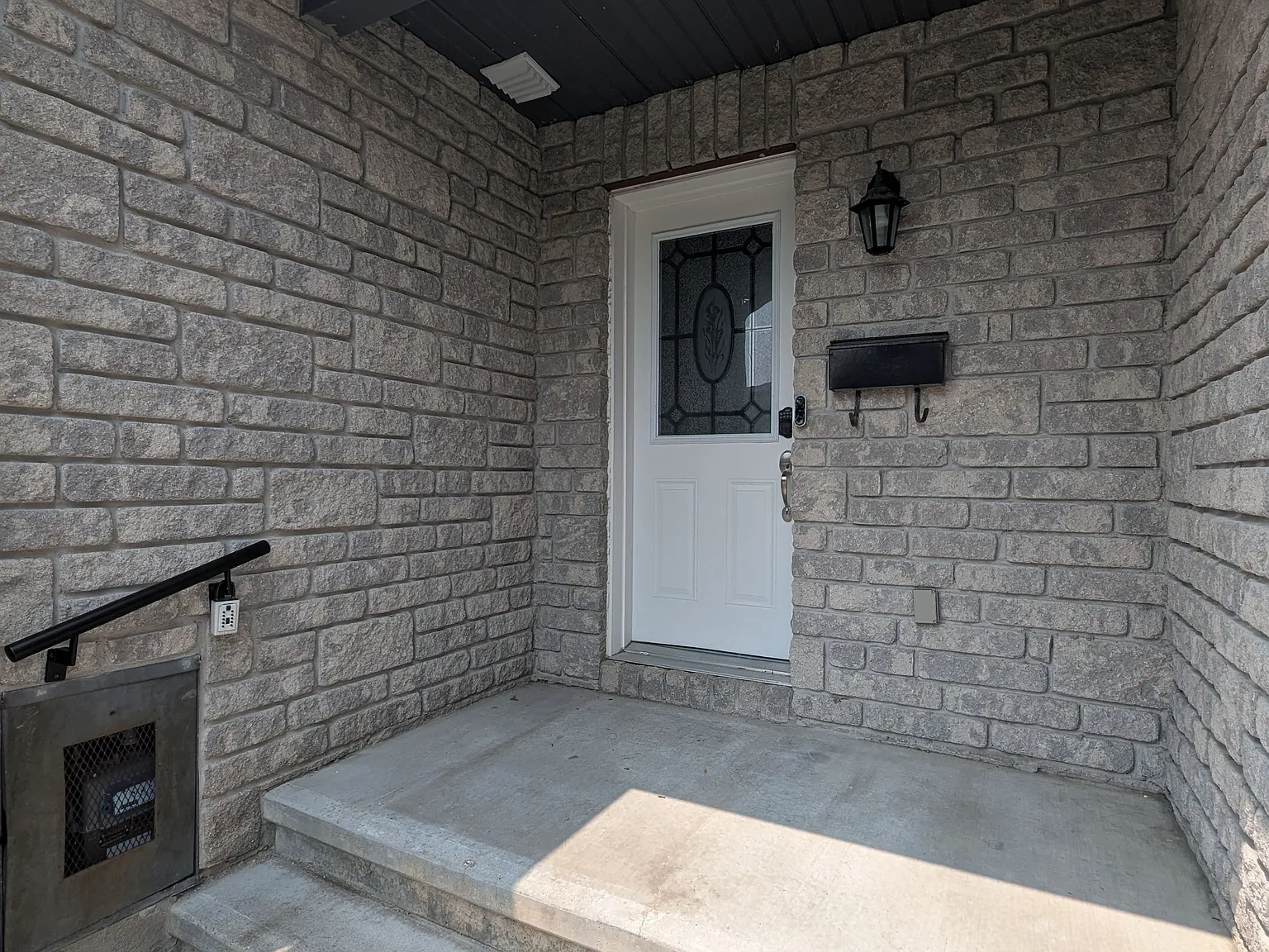 3 bed, $2,350 — Photo 3