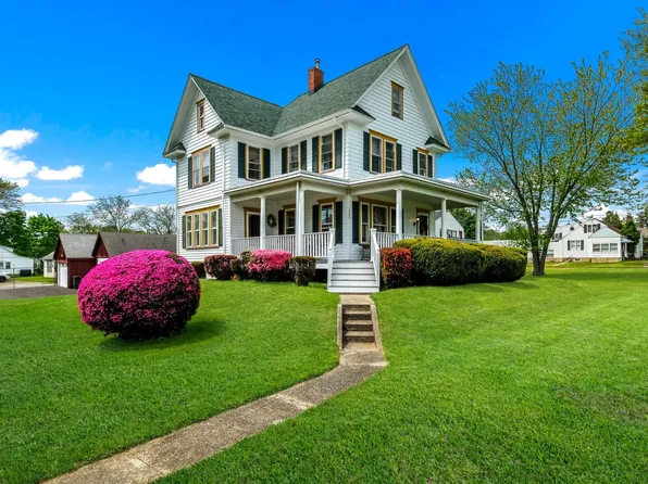 255 Yardley Ave, Fallsington, PA 19054