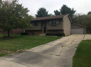 3246 Rustic Ln, Crown Point, IN 46307