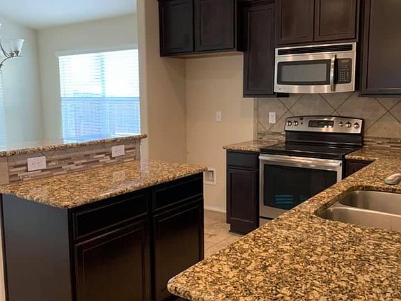4th image of 6529 Vista View Dr