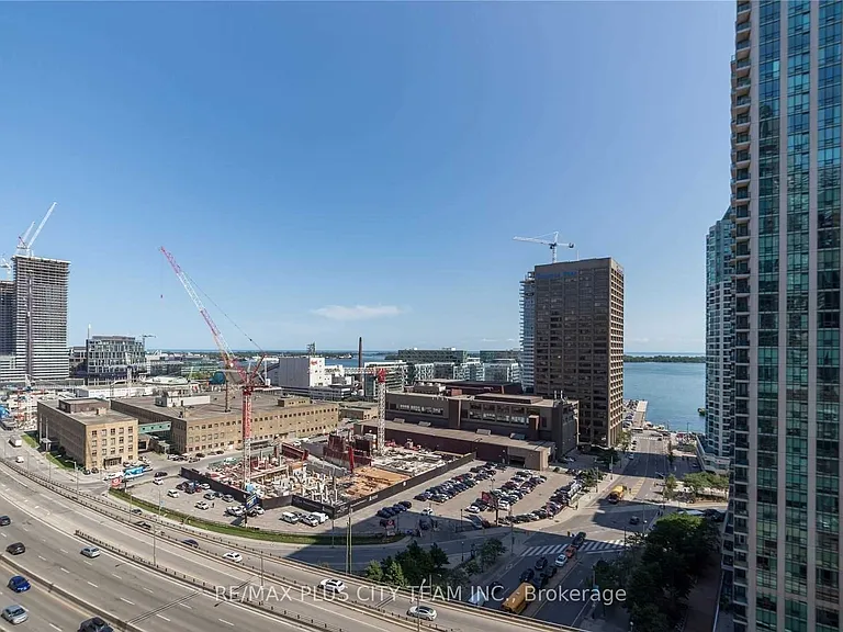 18 Yonge St #1809 — Photo 18