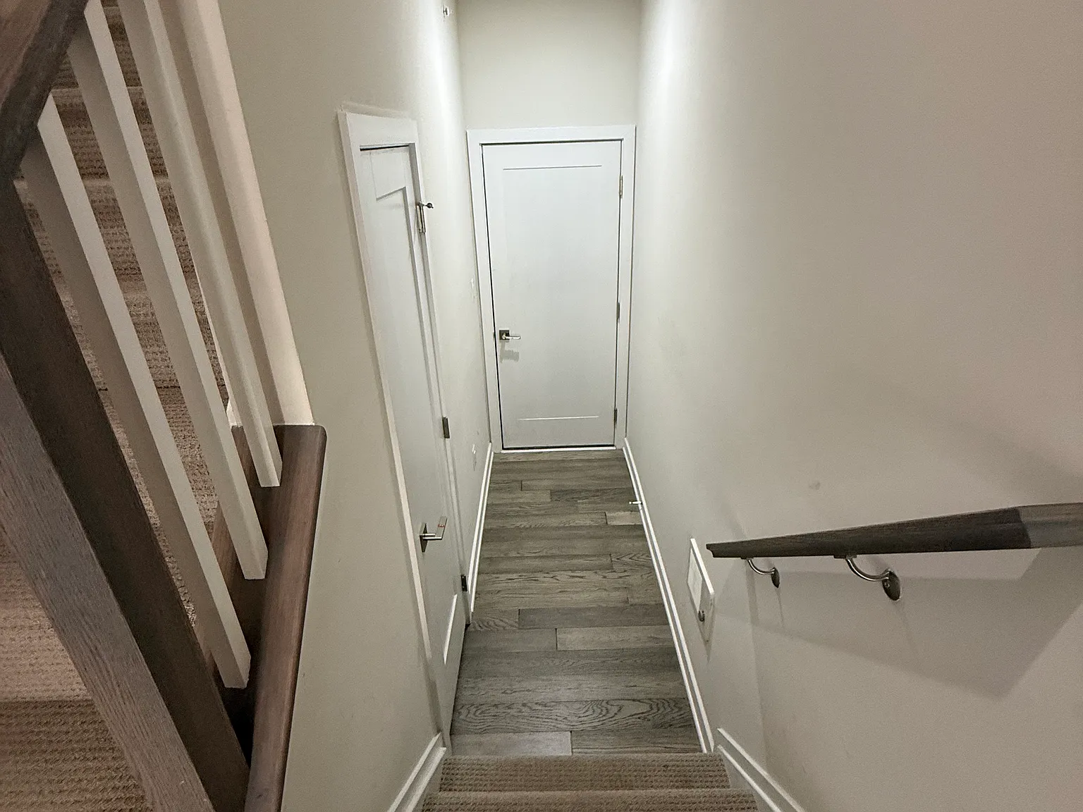 3 bed, 2.5 bath, 2730 sqft, $3,300 — Photo 3