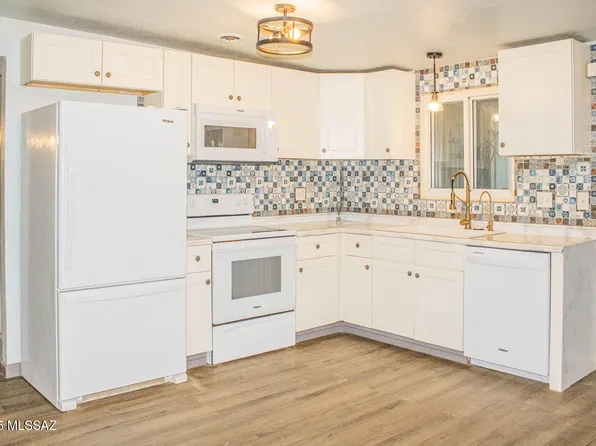 143 W Mossman Rd, Tucson, AZ 85706