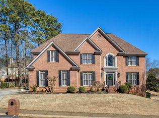 1001 Stream Valley Ct, Alpharetta, GA 30022
