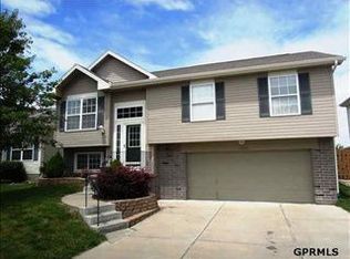 13024 Vernon Ave, Omaha, NE 68164