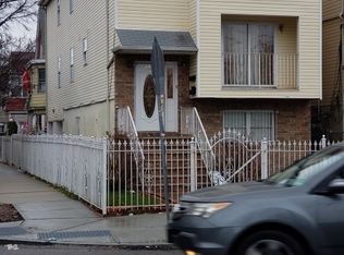 349 7th Ave W, Newark, NJ 07107