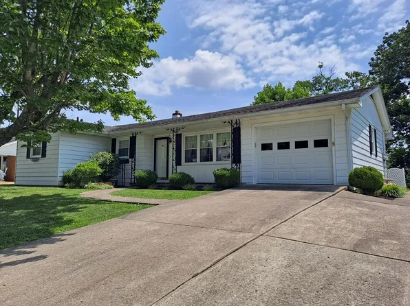 126 Lakeview Dr, Flemingsburg, KY 41041