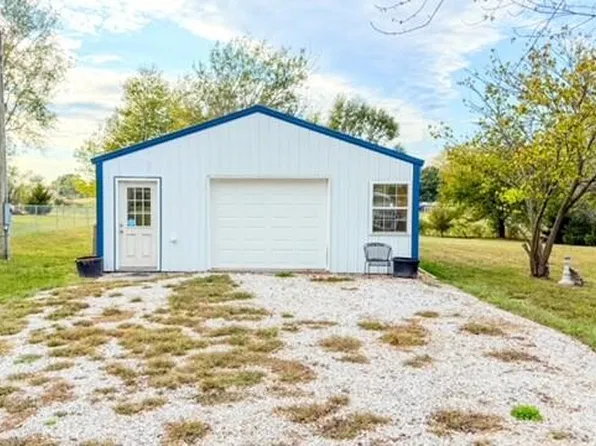 385 State Highway O, Seymour, MO 65746
