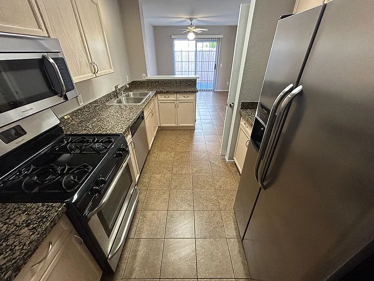 8456 Indigo Sky Ave — Photo 7