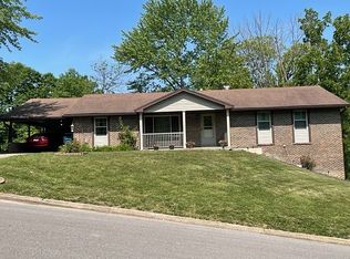 312 Carl Ln, Jefferson City, MO 65101