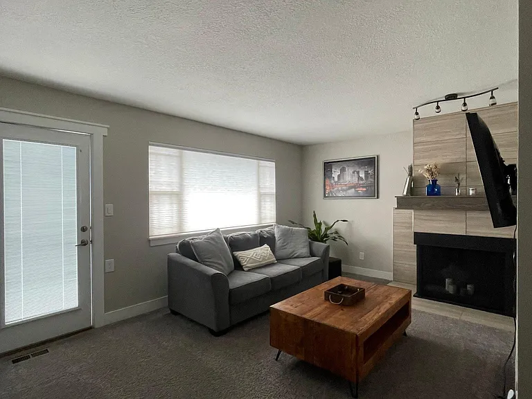 3617 San Pedro Pl — Photo 10