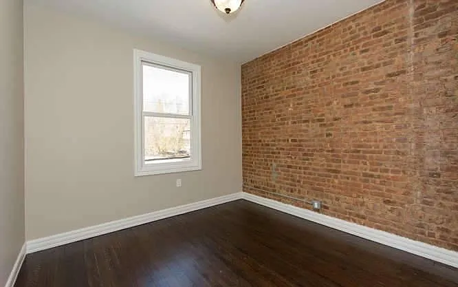 2 bedroom