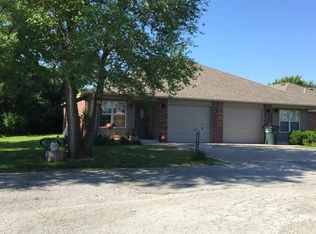 223 S 10th St, Collinsville, OK 74021