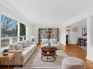202 Park Home Ave, Toronto, ON M2R1A2