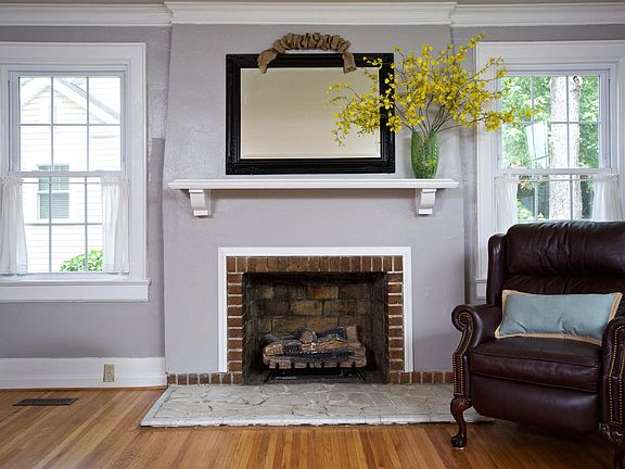 5th image of 4118 Albemarle Ave
