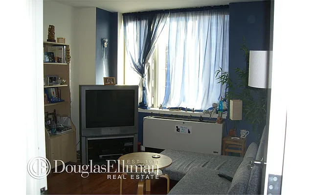 Rented by Douglas Elliman | media 44