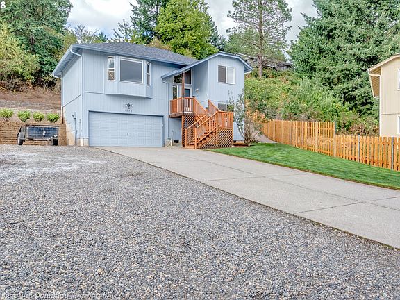 2nd image of 1238 NE 45th St