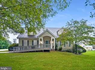 24201 Cadillac Dr, Gaithersburg, MD 20882