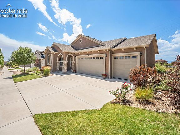 2nd image of 7394 Rim Bluff Ln