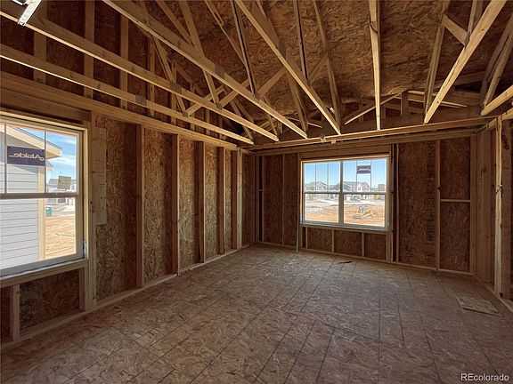 4th image of 4322 Fellows Drive