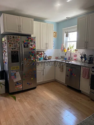 5 bed, 2.0 bath, 1600 sqft, $6,000 — Photo 2