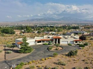 534 Lomas Flojas St, Kingman, AZ 86409