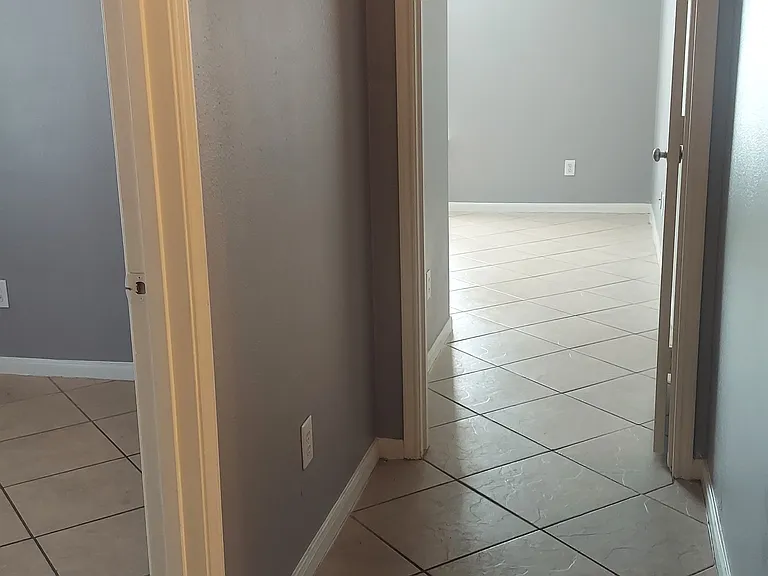 6906 Rambling Brook Ln — Photo 8