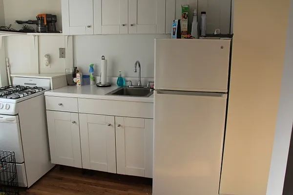 Rented by Pink Stone Realty LLC | media 31