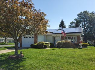 1 Lauren Ln, Brick, NJ