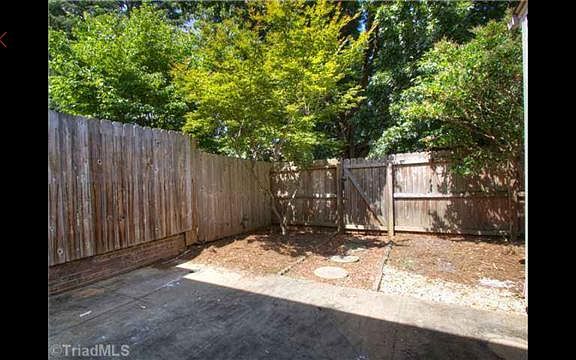 2nd image of 3301 F Regents Park Ln