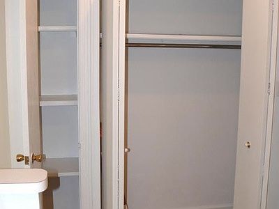 5th image of 224 E 74th St APT 3B